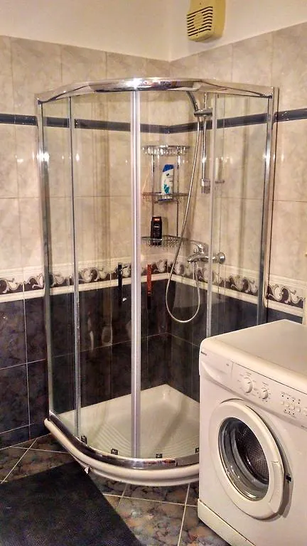 Ecoart Apartments Tirana 0*,