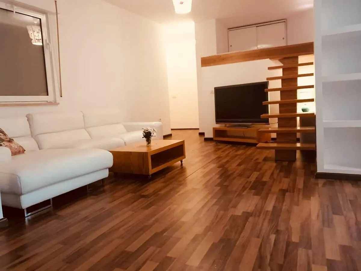 Ecoart Apartments Tirana