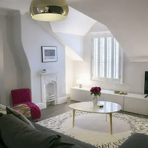 sanderson-suites.yorkshirehotels.net/