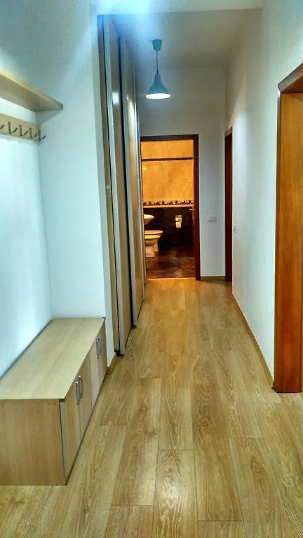 Ecoart Apartments Tirana 0*,